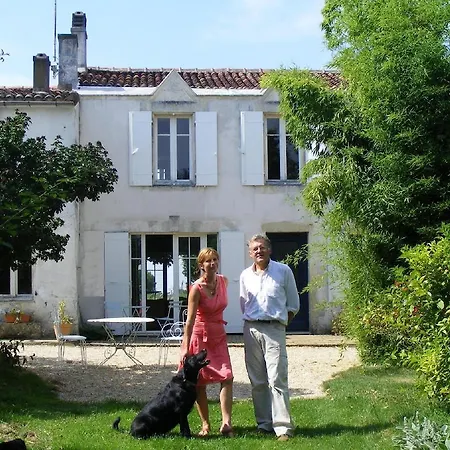 Bed & Breakfast Dhotes La Pertuzerie